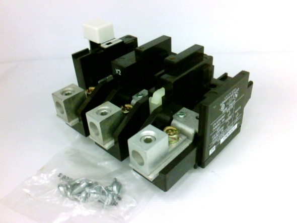 Eaton C300EN3B Miniature Circuit Breakers (MCBs)