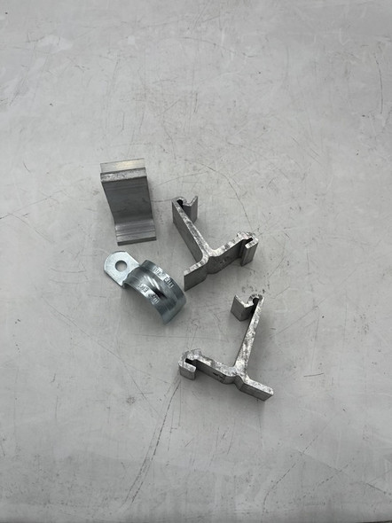 Unbranded METALLIC-FITTINGS-LOT-002-06/26/25 Other Conduit/Fittings/Outlet Boxes