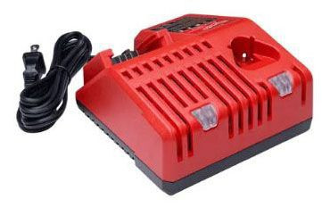 Milwaukee 48-59-1812 Standard, Multi-Vage Sequential Battery Charger