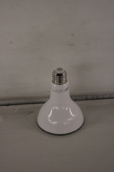 Eiko LED11WPAR30-FL-840-DIM-G9 Miniature and Specialty Bulbs EA