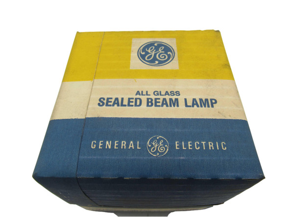 GE 4516 Miniature and Specialty Bulbs