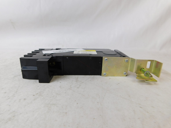 Square D FH16020A Miniature Circuit Breakers (MCBs)