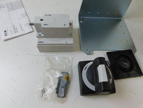 Eaton NZM2-XSM-L Circuit Breaker Accessories Main Breaker Kit
