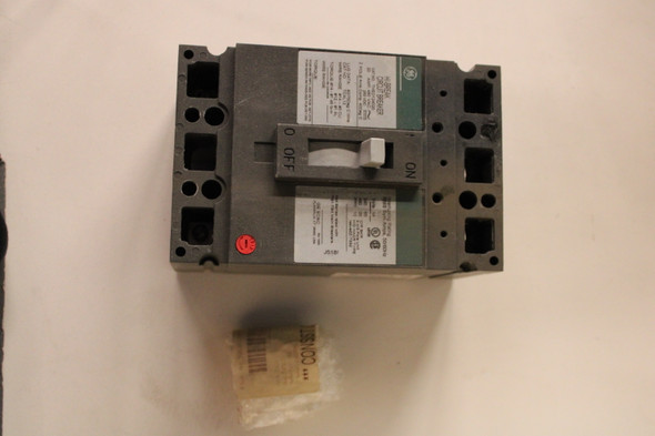 GE THED124020 Molded Case Breakers (MCCBs) THED 2P 20A 480V 50/60Hz 1Ph EA