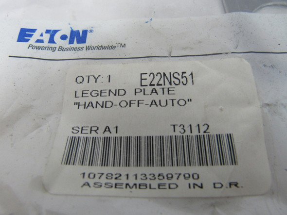 Eaton E22NS51 Contact Blocks and Other Accessories Legend Plate Black EA NEMA 3/3R/4/4X/12/13 Watertight/Oiltight HAND-OFF-AUTO