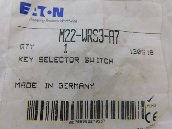 Eaton M22-WRS3-A7 Selector Switches Non-Illuminated 3 Position Black