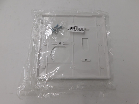 Eaton 2038W Wallplates and Accessories Wallplate White