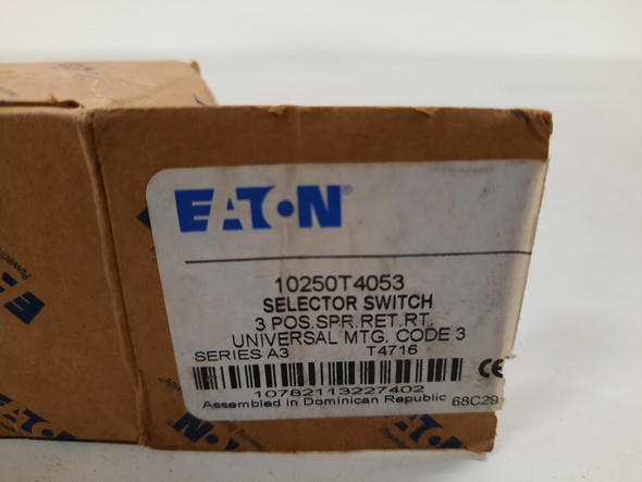 Eaton 10250T4053 Selector Switches 3 Position EA NEMA 3/3R/4/4X/12/13 Spring Return Watertight/Oiltight