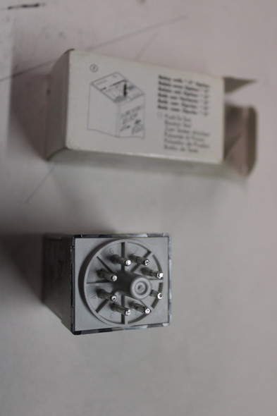 Allen Bradley 700-HA32A27 Relays EA