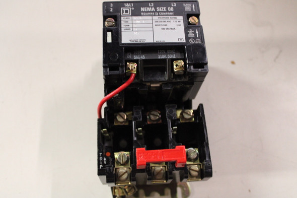 Square D 8536SAO12 Enclosed Motor Starters EA