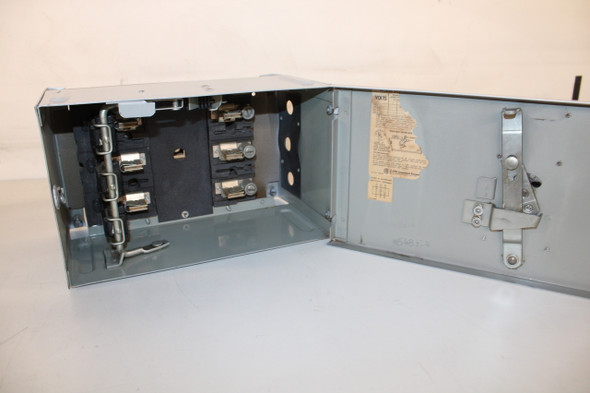 Siemens V2E3203 Disconnect Switches EA