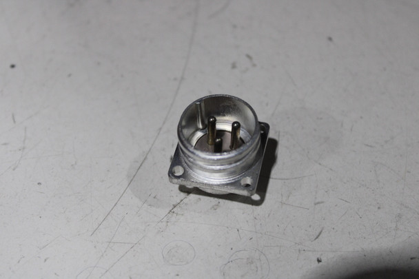 ITT Cannon WK-3-32S Connectors