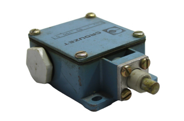 Crouzet 83-790 Limit Switches