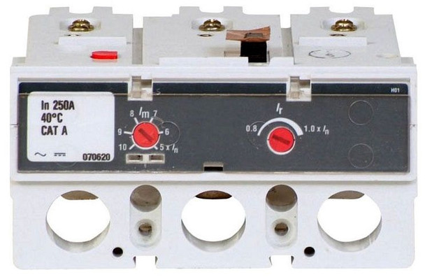 Eaton JT325033 Molded Case Breakers (MCCBs)
