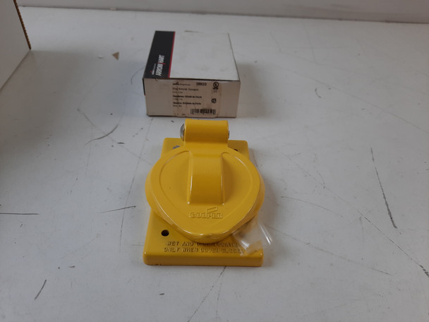 Cooper 2882G Plug/Connector/Adapter Accessories Connector 2P Yellow 2Wire Armoured