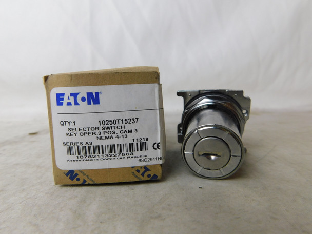 Eaton 10250T15237 Other Sensors and Switches Selector Switch 3 Position