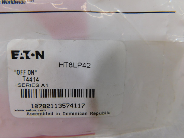 Eaton HT8LP42 Contact Blocks and Other Accessories Legend Plate NEMA 3/3R/4/4X/12/13 Watertight/Oiltight Off/On
