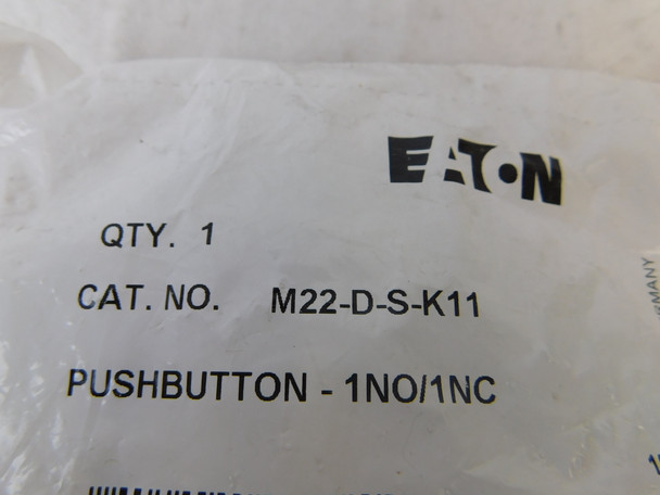 Eaton M22-D-S-K11 Pushbuttons Non-Illuminated 1NO 1NC Black EA NEMA 3/3R/4/4X/12/13 Watertight/Oiltight
