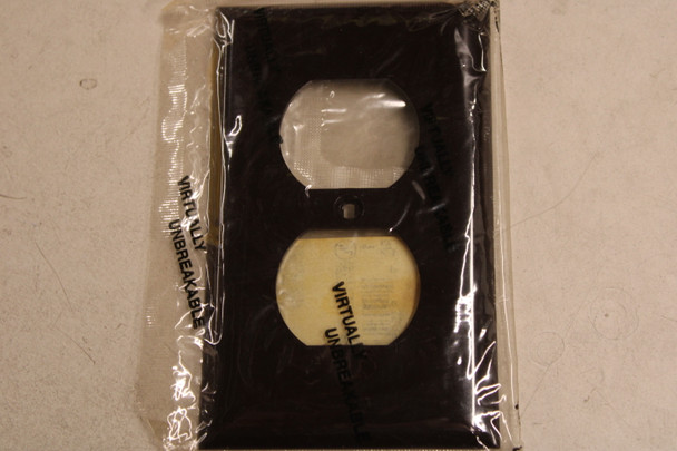 Hubbell P8X Wallplates and Accessories EA