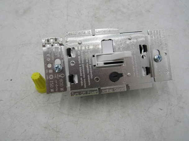 Hubbell RAYCL153PW Other Sensors and Switches Dimmer Switch 120V 60Hz