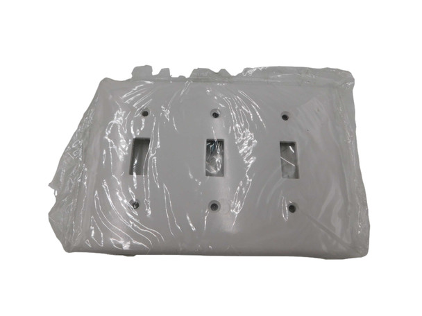 Eaton 2141W Wallplates and Accessories Wallplate White EA
