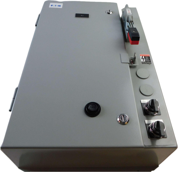 Eaton ECN2208AHD Enclosed Motor Starters Combination Non-Reversing 18A 120V NEMA 12 With Breaker HAND/OFF/AUTO Switch w/ Red RUN Light