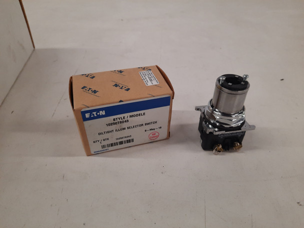 Eaton 10250T6243 Selector Switches Oiltight Illum 2 Position Silver