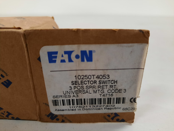 Eaton 10250T4053 Selector Switches 3 Position EA NEMA 3/3R/4/4X/12/13 Spring Return Watertight/Oiltight