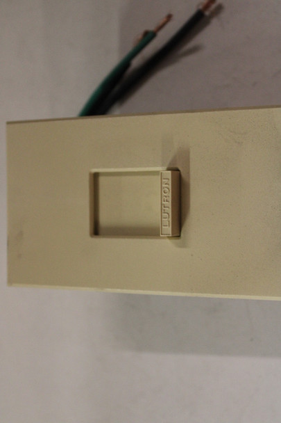 Lutron N-1PS-IV Light and Dimmer Switches EA