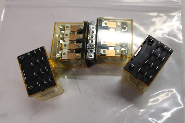 Idec RH4B-UAC24V Relay Accessories EA