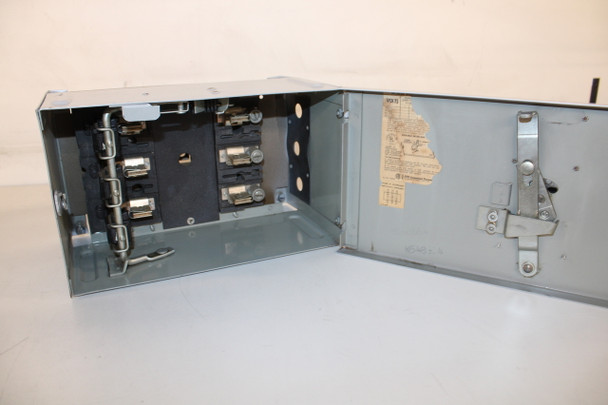 Siemens V2E3203 Disconnect Switches EA