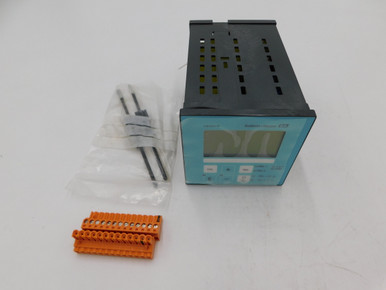 Endress & Hauser CLM223-CD8005 Energy Meters Conductivity Transmitter 24V