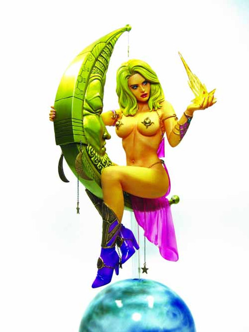 Fantasy Figure Gallery FFG Luna PVC Statue--Yamato -- NOV121798 Fantasy Figure Gallery FFG Luna PVC Statue--Yamato -- NOV121798