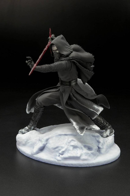 Star Wars The Force Awakens Ep7 Kylo Ren ARTFX Statue -- Kotobukiya -- NOV162695 Star Wars The Force Awakens Ep7 Kylo Ren ARTFX Statue -- Kotobukiya -- NOV162695