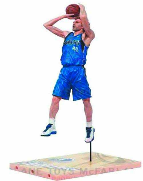 TMP NBA Series 21 Nowitzki 3 Action Figure Case--McFarlane -- AUG121831