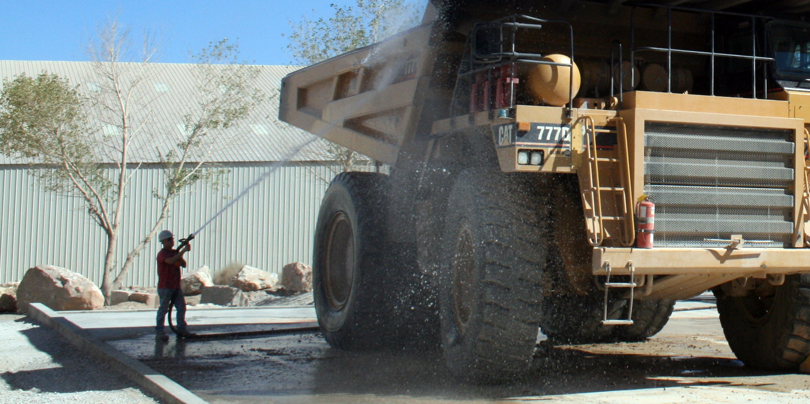 recycling-center-wash-down.jpg recycling-center-wash-down.jpg