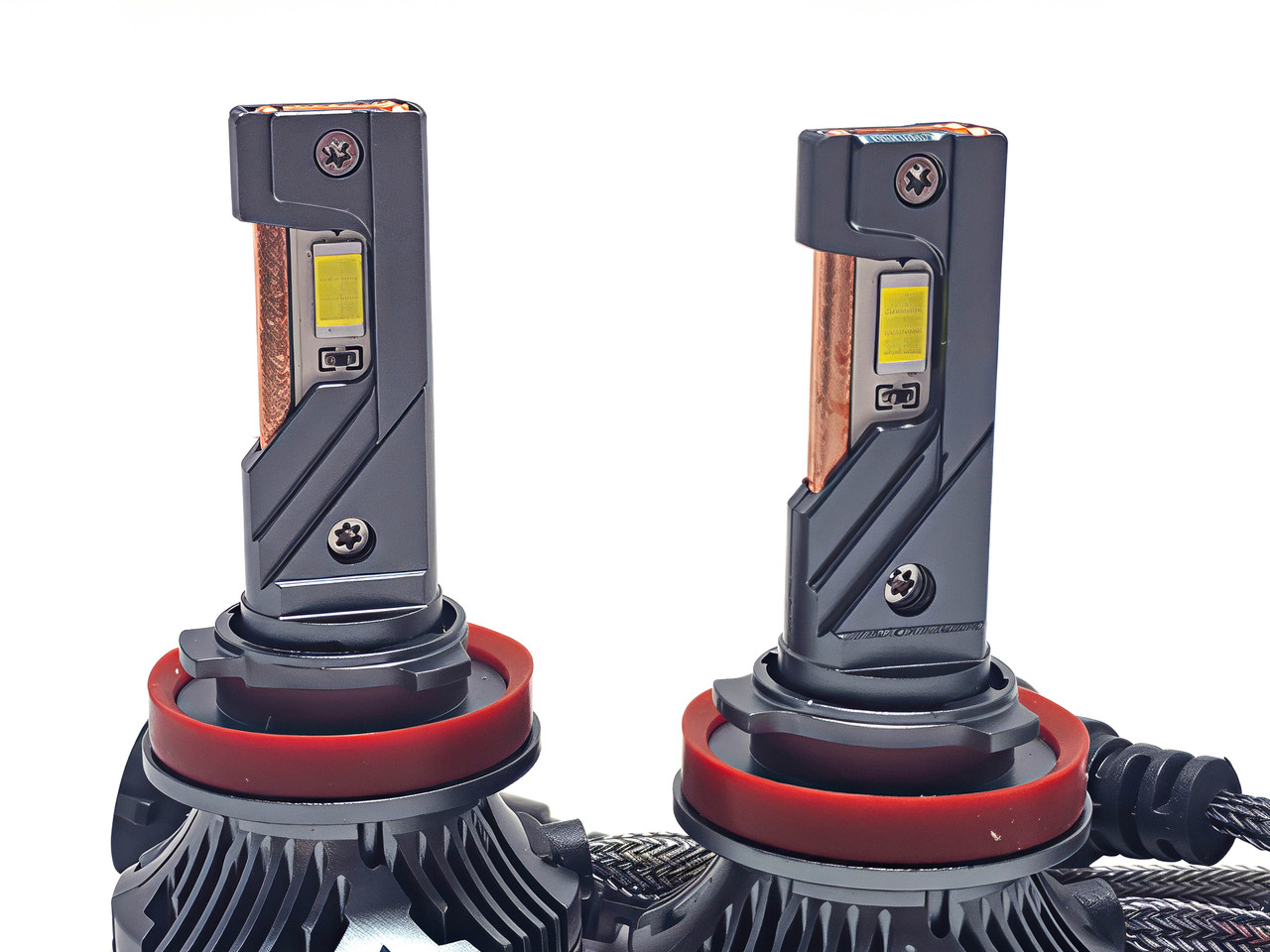 DA Lighting V2 LED Bulbs