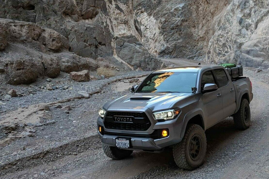H3 2012-2023 Toyota Tacoma | KC HiLites G4 LED Fog Lights