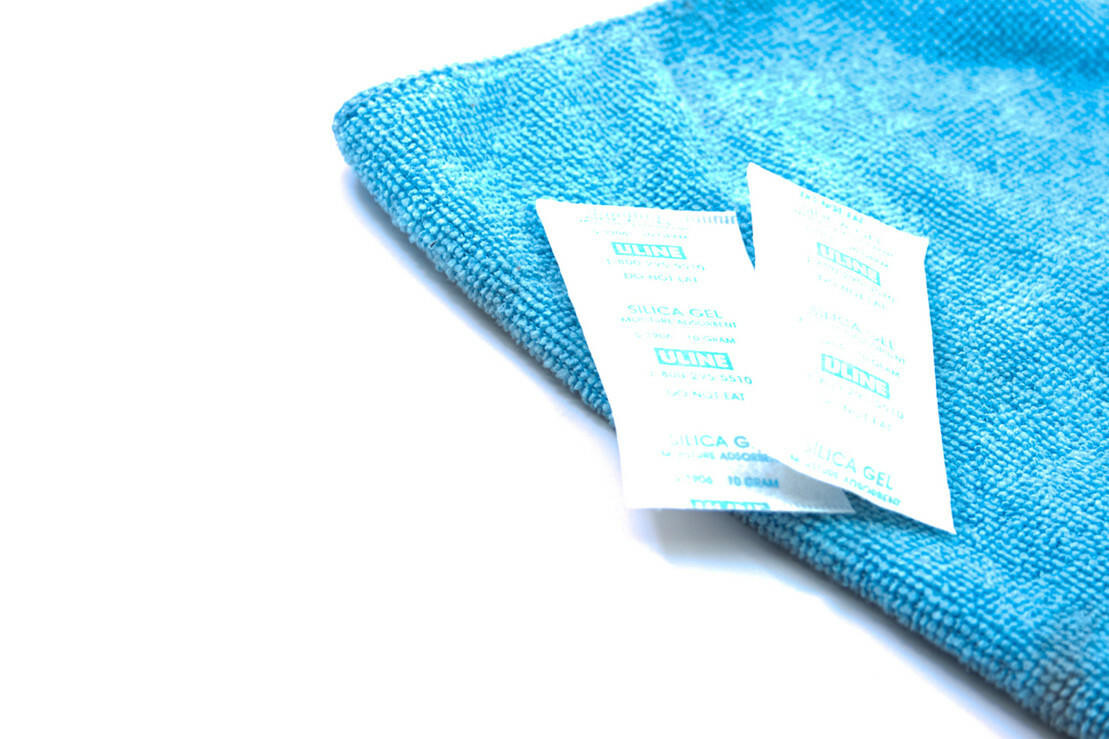 Silica Gel Moisture Packs