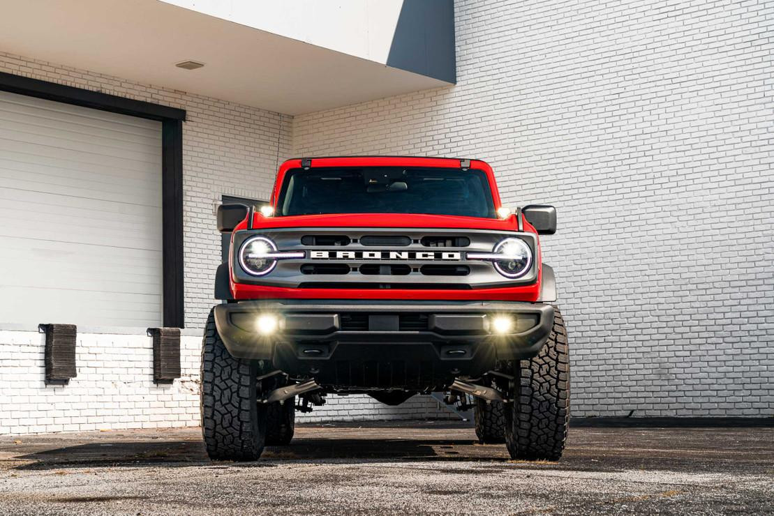 2021-2026 Ford Bronco w/ OEM Plastic Bumper | Morimoto 4Banger LED