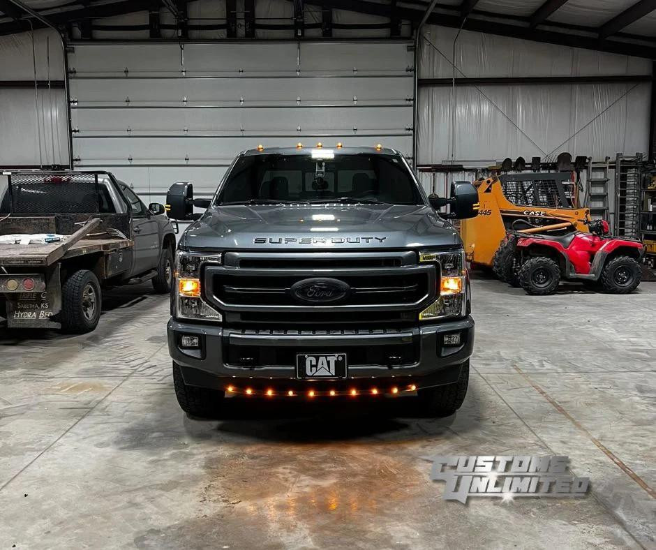 Customs Unlimited Valance Light Kit