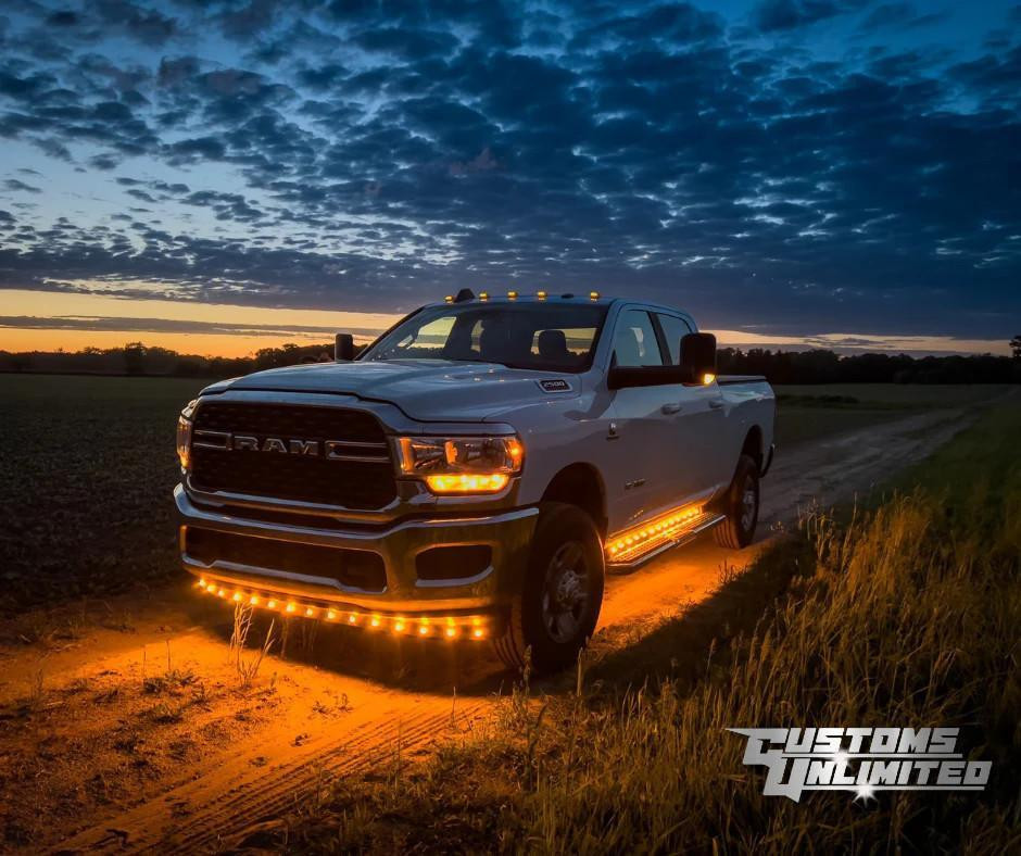 Dodge Ram 2500/3500 | Customs Unlimited Valance & Rocker Lighting