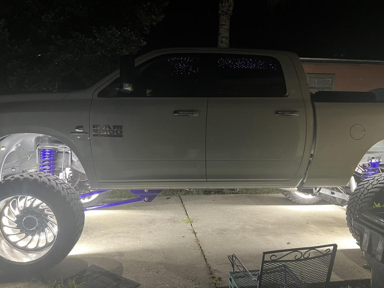 ★ 専用★ Customs Unlimited 10 Row White LED Wheel Lights