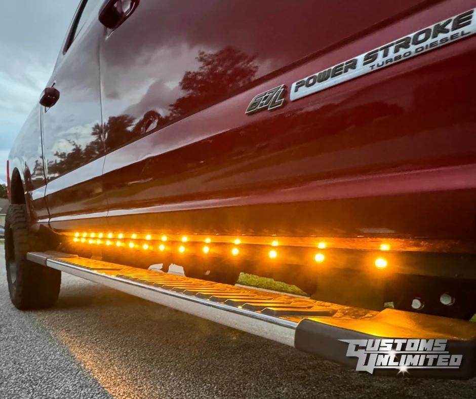 Ford Super Duty | Customs Unlimited Rocker Lighting Kit