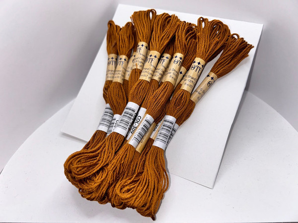 309 Dark Gold ~ 6 Strand Floss