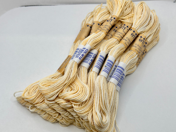 W10 Antique Lace ~ 6 Strand Variegated Floss