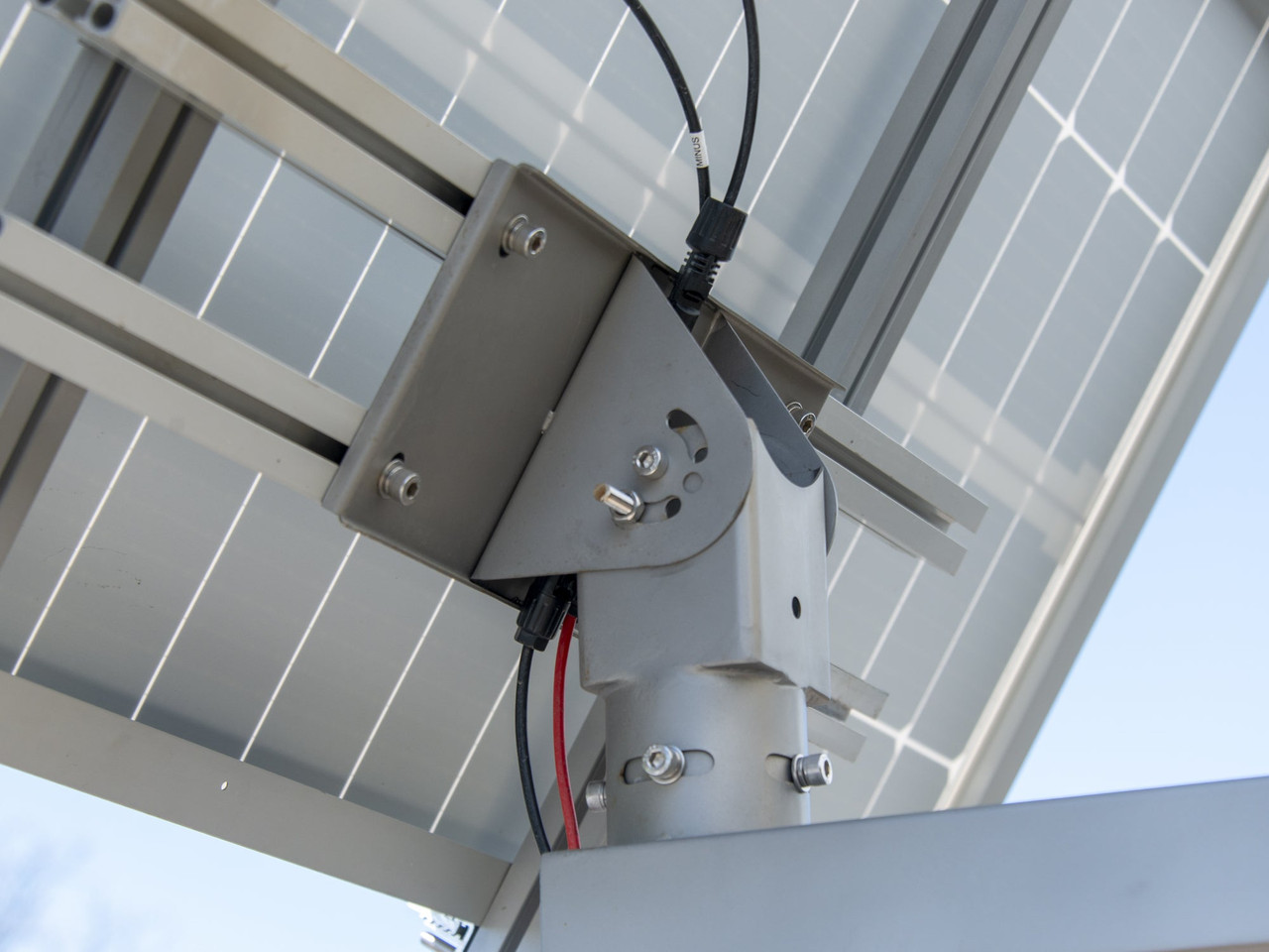 Solar Mount - High End Adjustable Tilt & Swivel Clamp Mount