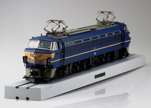 1/45 Electric locomotive EF66 Early model