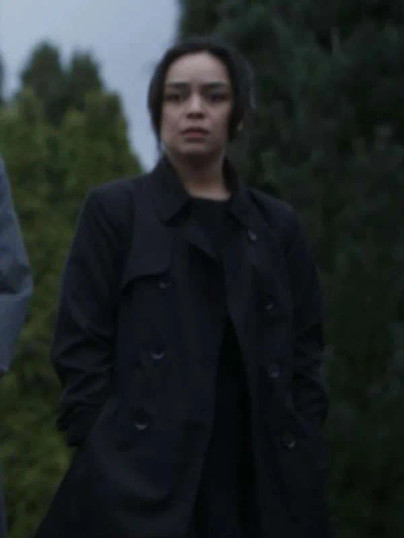 Kaitlyn Santa Juana Final Destination Bloodlines Stefani Reyes Coat