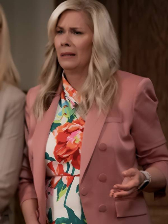 Leanne Morgan Leanne S01 Leanne Murphy Pink Blazer